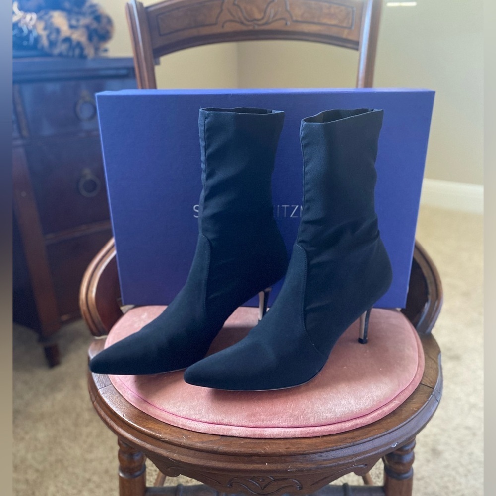 Stuart Weitzman Axiom Black Heeled Booties - Picture 4 of 11